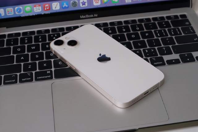 iphone 13屏幕不亮 3483-b9740d108d5464e8665a43b98538730b.jpg