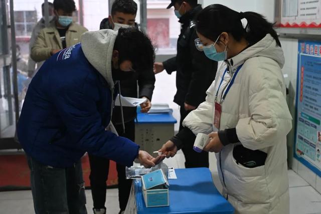 果洛州公安局2021年公开招聘留置看护警务辅助人员笔试工作顺利完成休闲区蓝鸢梦想 - Www.slyday.coM 果洛州公安局2021年公开招聘留置看护警务辅助人员笔试工作顺利完成休闲区蓝鸢梦想 - Www.slyday.coM