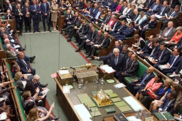 在国会被要求辞职后,约翰逊现场用中文作出回应,引发英网民嘲讽休闲区蓝鸢梦想 - Www.slyday.coM 在国会被要求辞职后,约翰逊现场用中文作出回应,引发英网民嘲讽休闲区蓝鸢梦想 - Www.slyday.coM