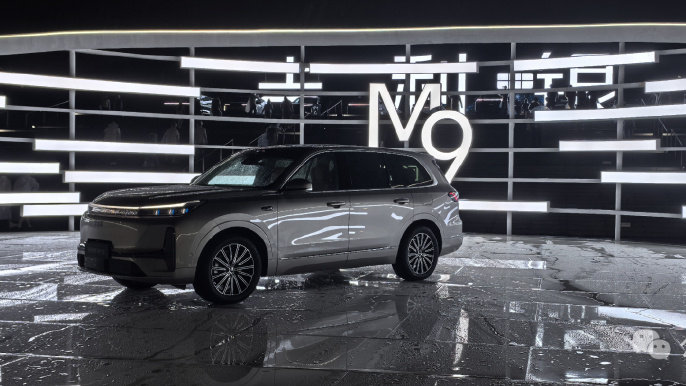 吉利银河M9，将成AI时代出行利器！