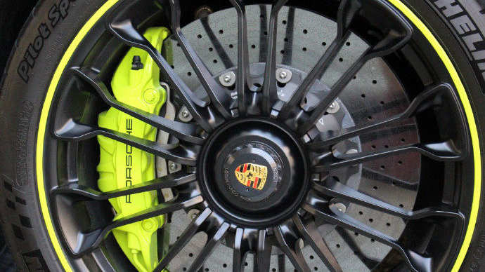 车子6年才跑了5万公里，为什么年检时尾气会不合格？