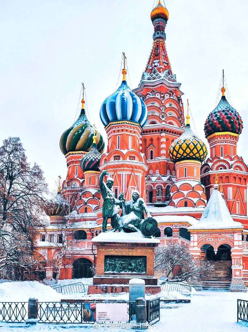 俄罗斯莫斯科的圣瓦西里大教堂,童话里的城堡就是这个