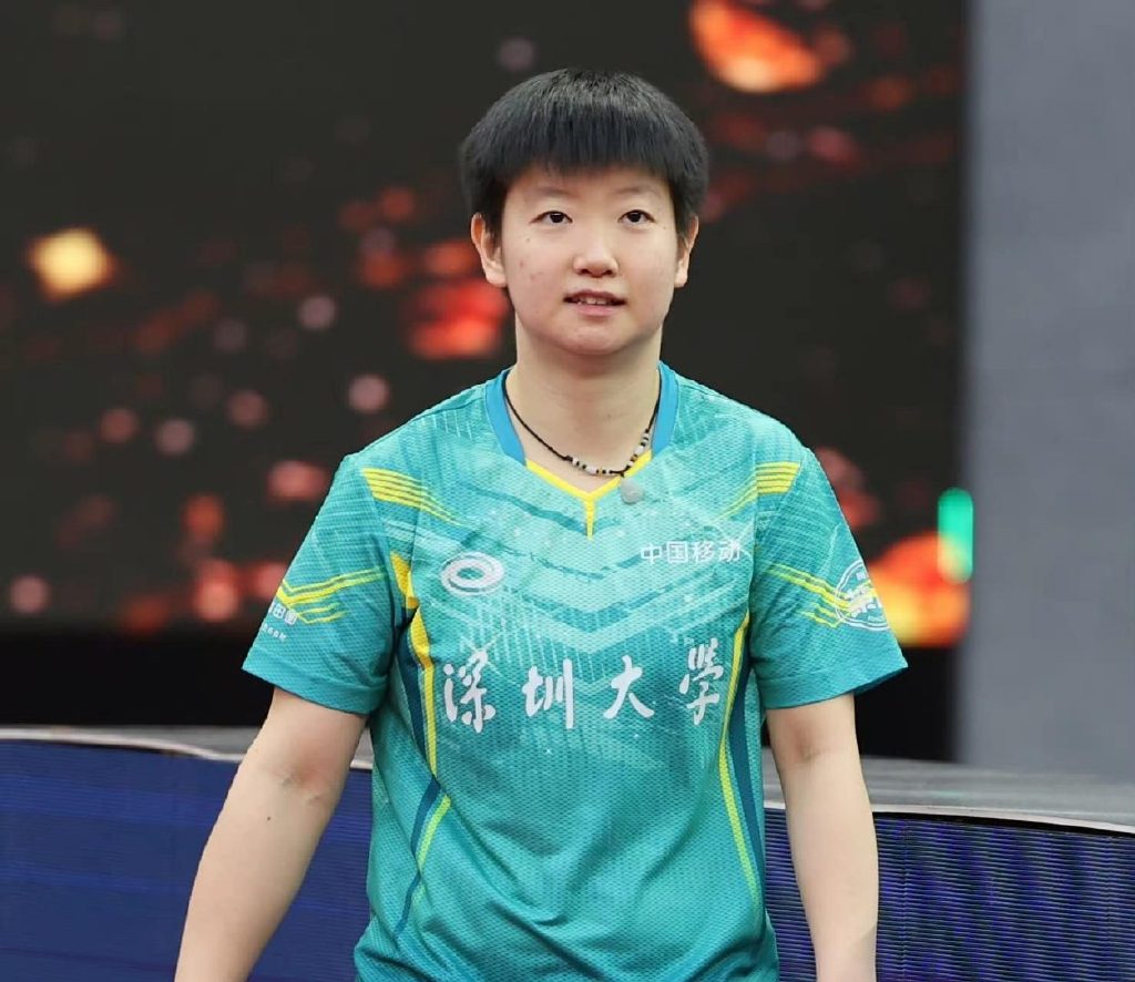 孙颖莎登顶世界乒乓球排名榜首 成为中国女乒新领军人物