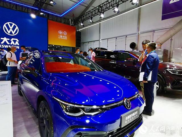 2021第十三届呼和浩特国际车展开幕