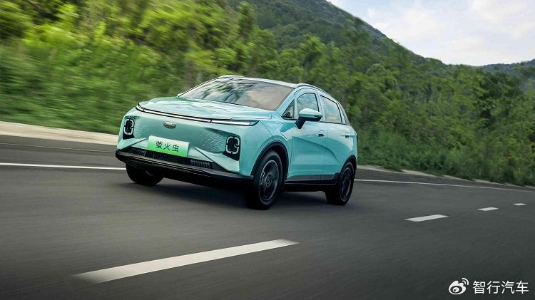 出险两次，保费14000！电车保险有多离谱？