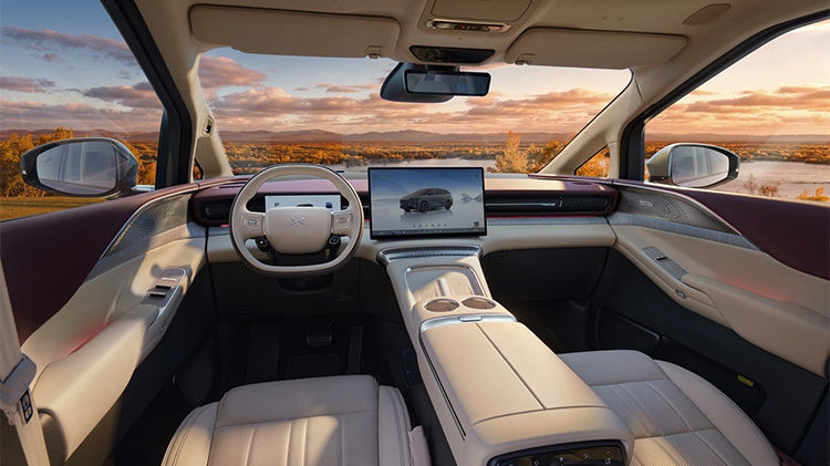 小鹏X9增程版内饰公布：进口阿尤斯真木，豪华感十足