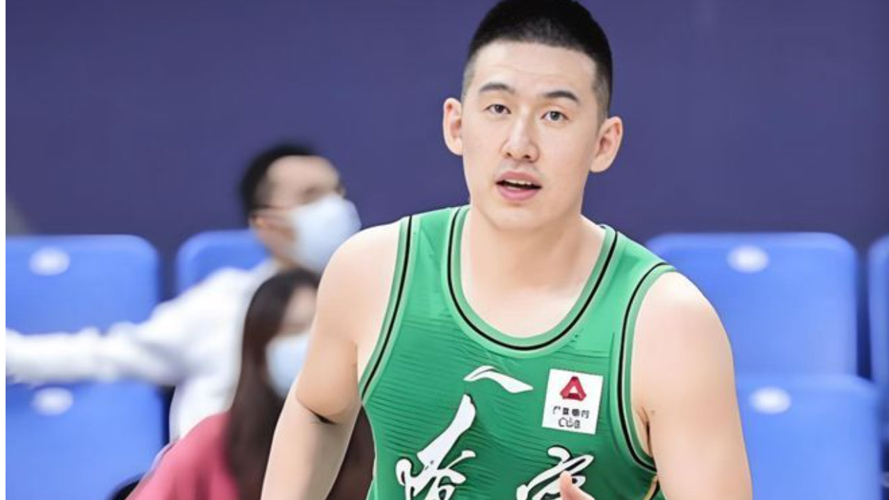 北京记者点赞辽宁队1人：与外援对位，完全占据上风，表现真不错