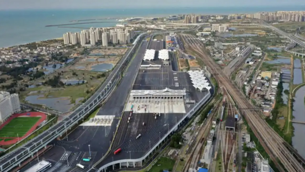 半价买保时捷35万提X5，海南封关后捡便宜？答案：背后的水有点深！