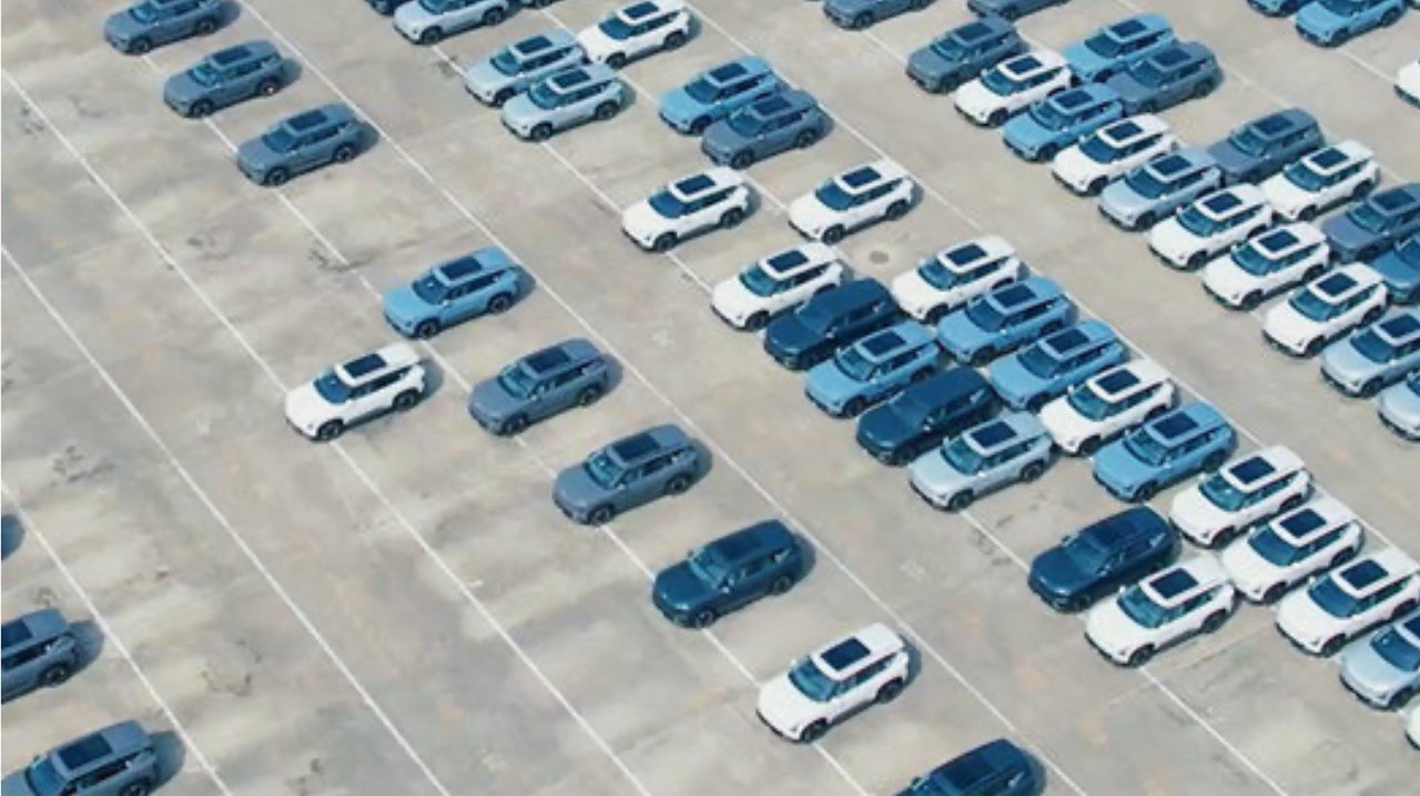 乘联会：11月全国<em>乘用车</em>零售下滑8.1% 符合全年增长预期