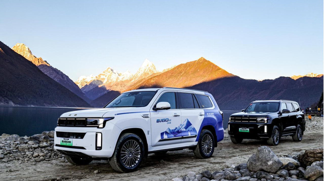标配高原制氧+卫星通信，BJ60增程行政版解锁不一样的冬季西藏