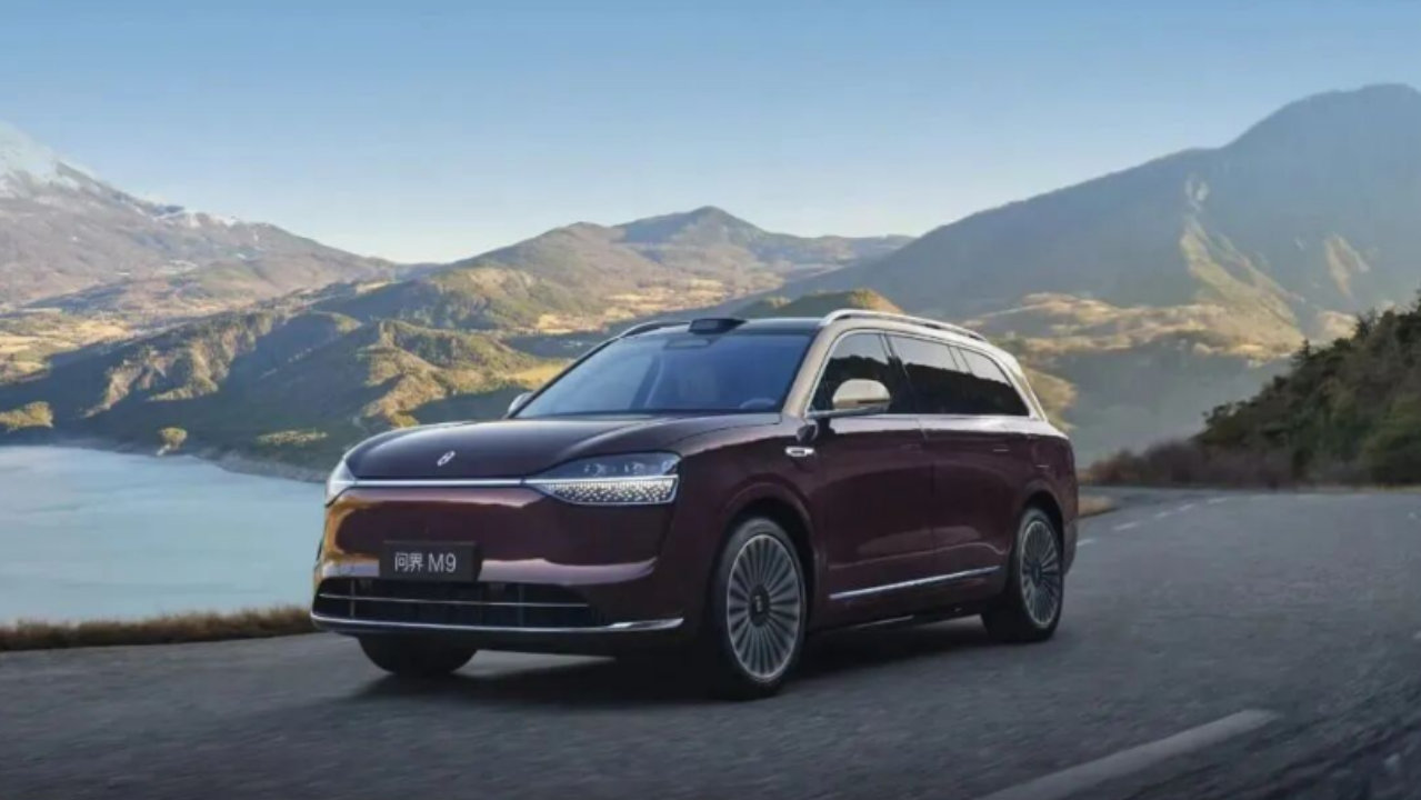 沈斐怒怼、邓承浩炮轰！大佬们为何围剿“大电池增程”？