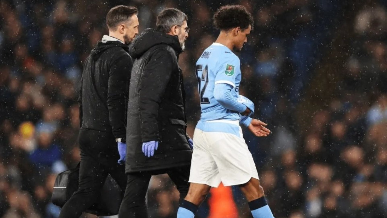 3将明年回归！曼城伤病或影响未来战绩 冬窗不引援只能拿小孩充数