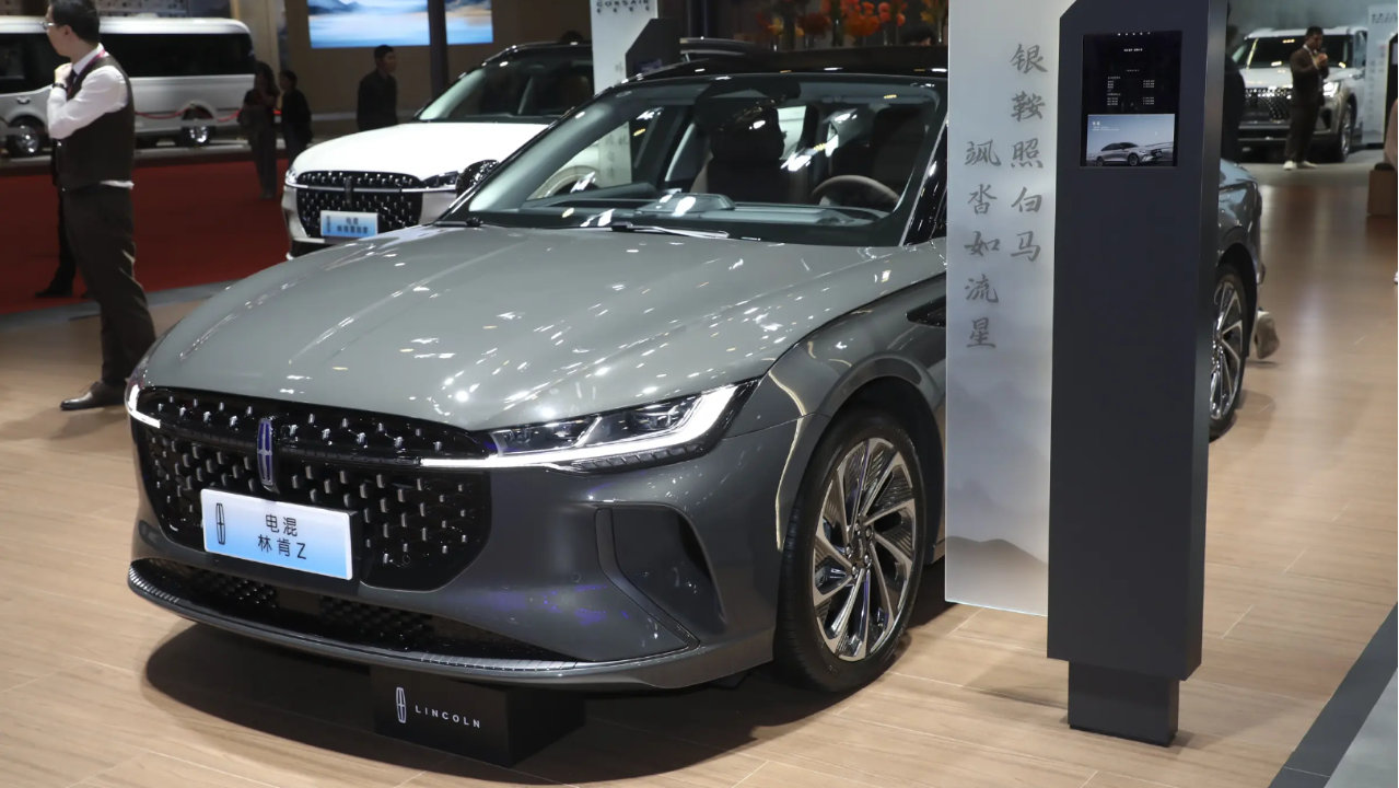 终端售价跌破17万，车长超宝马3系，“精装版蒙迪欧”能抄底吗？