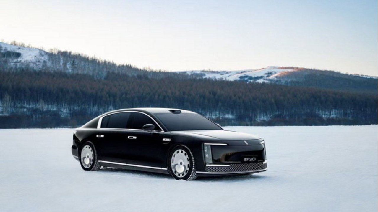 华为尊界S800本月交付量翻倍、破4000台，断崖领先BBA保时捷?