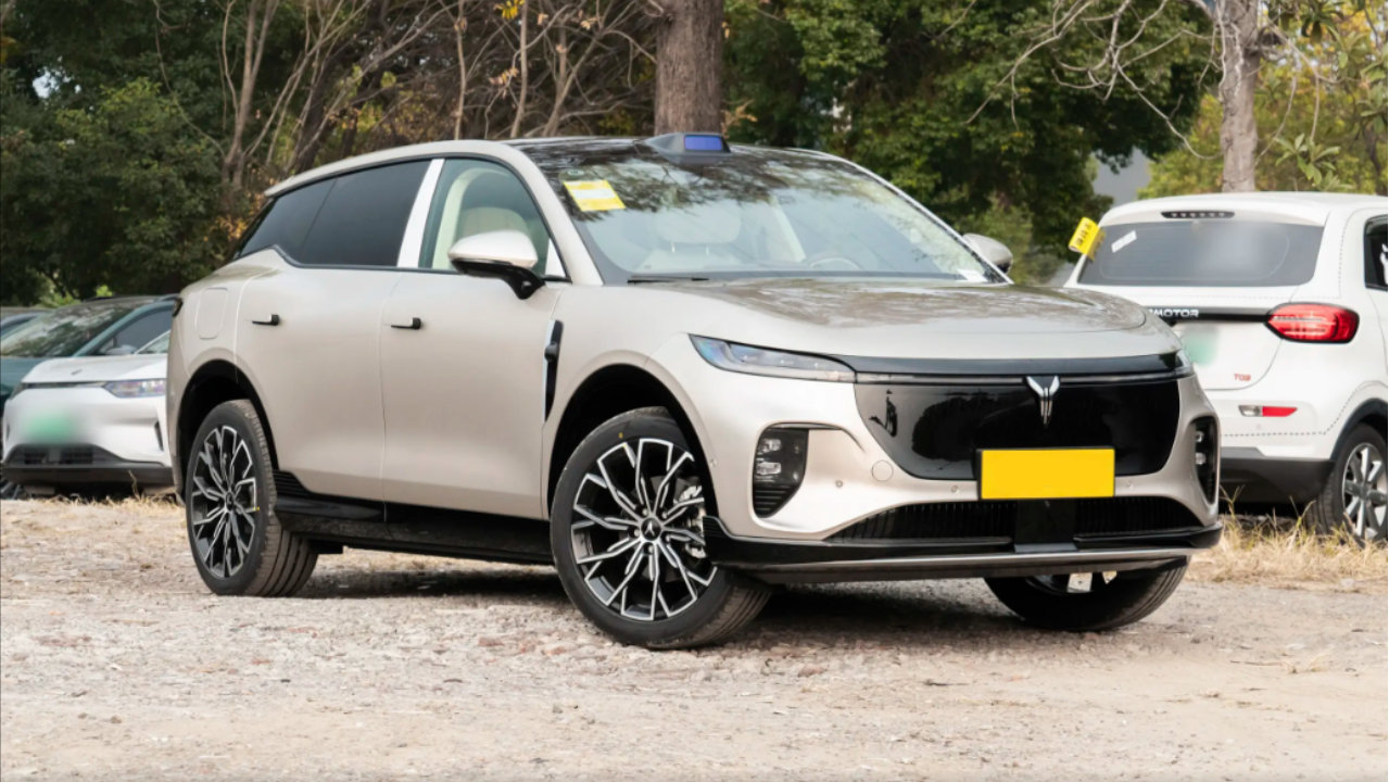 聊一款家用超省心的纯电SUV：全新岚图知音实测感受！