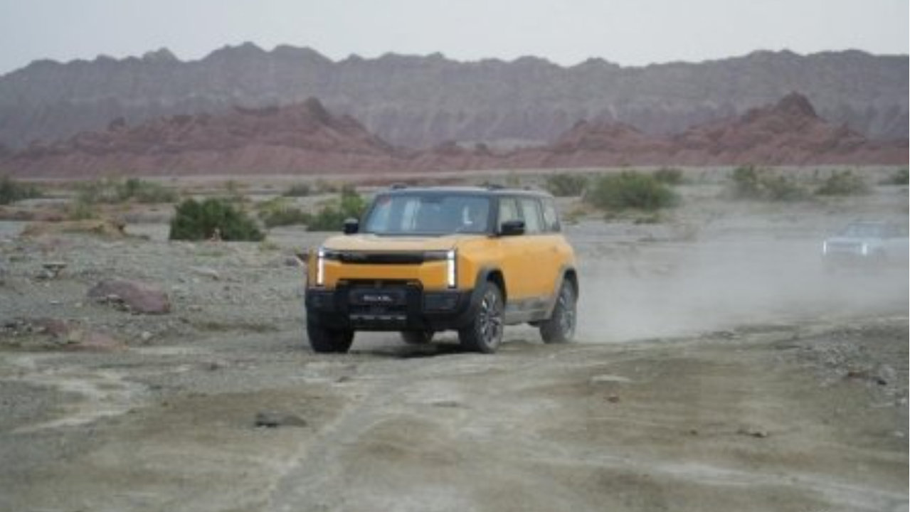 硬派新选择！12万预算买什么车好？风云X3L凭实力出圈