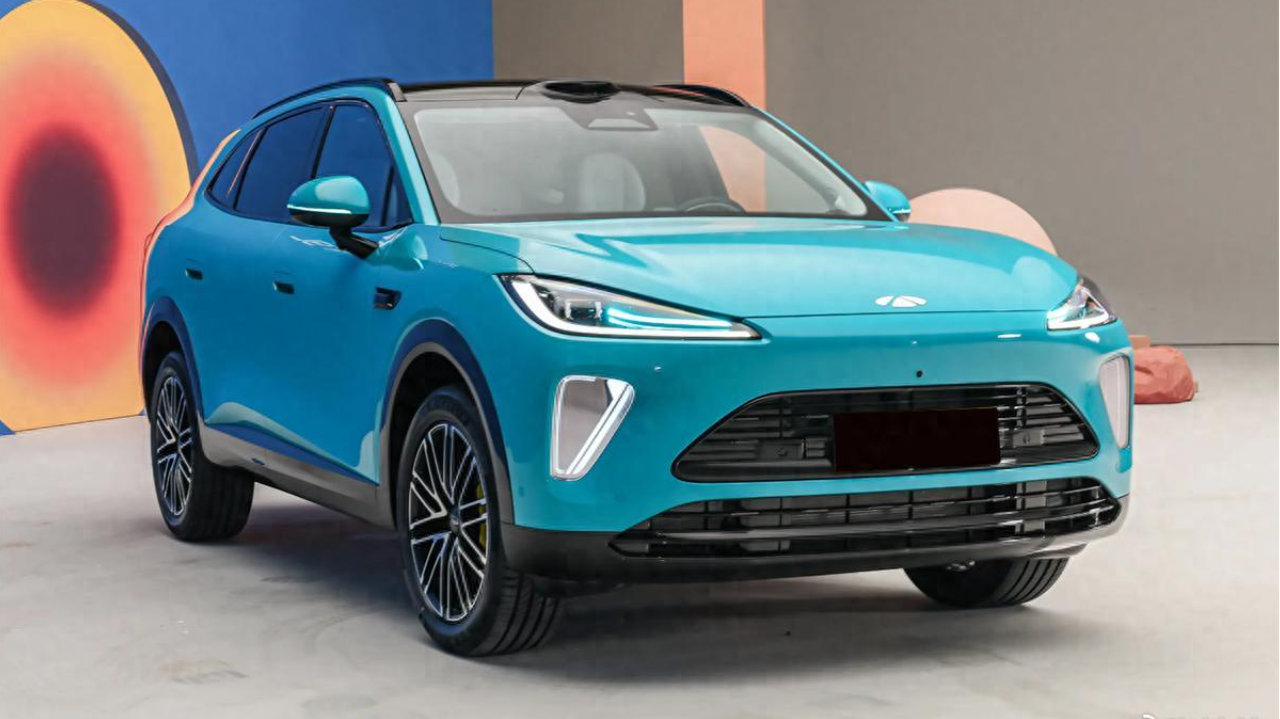 奇瑞全新中型SUV，风云T9L亮相，车长4870mm，1.5T插混，明年上市