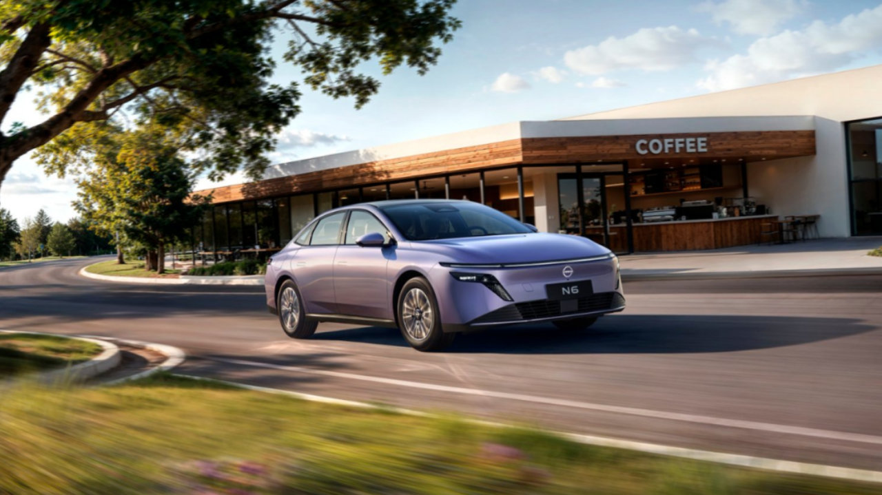 “日产大沙发”+180km纯电续航！日产N6上市