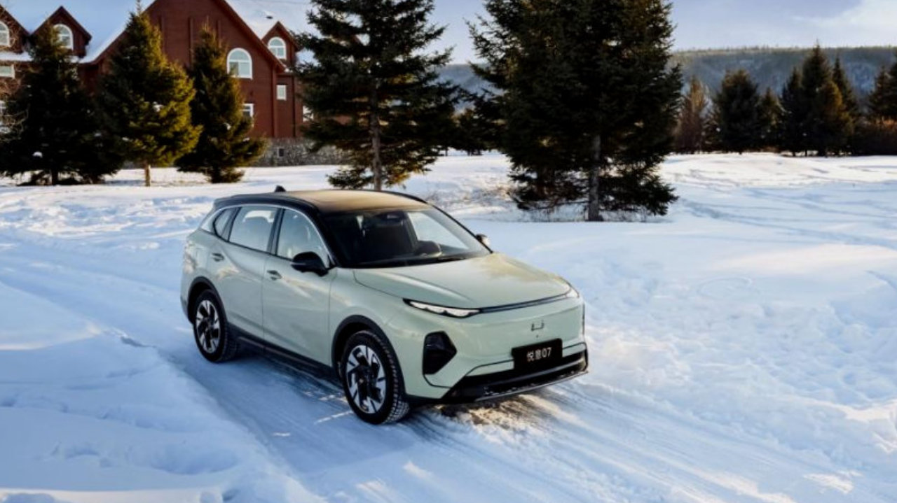 奔腾悦意07：电混SUV“参数泡沫”下的价值回归者