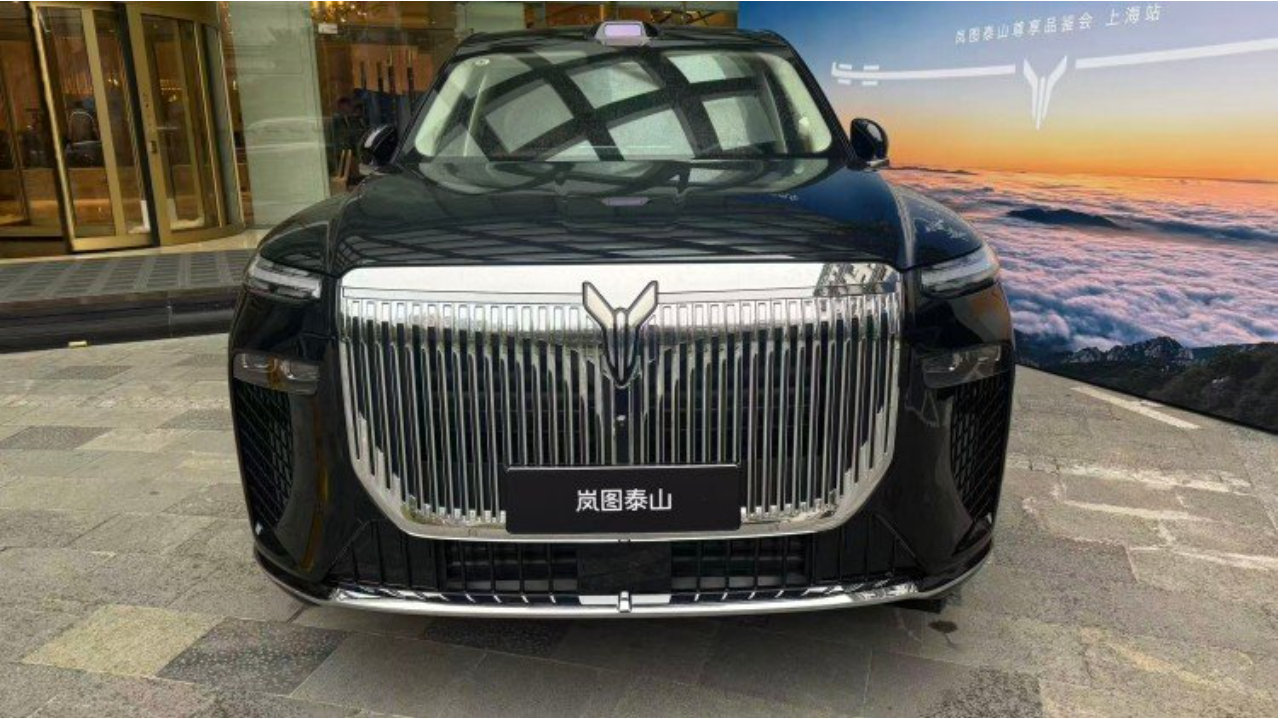 标配华为智驾+鸿蒙座舱，岚图泰山是大6座SUV必看款？