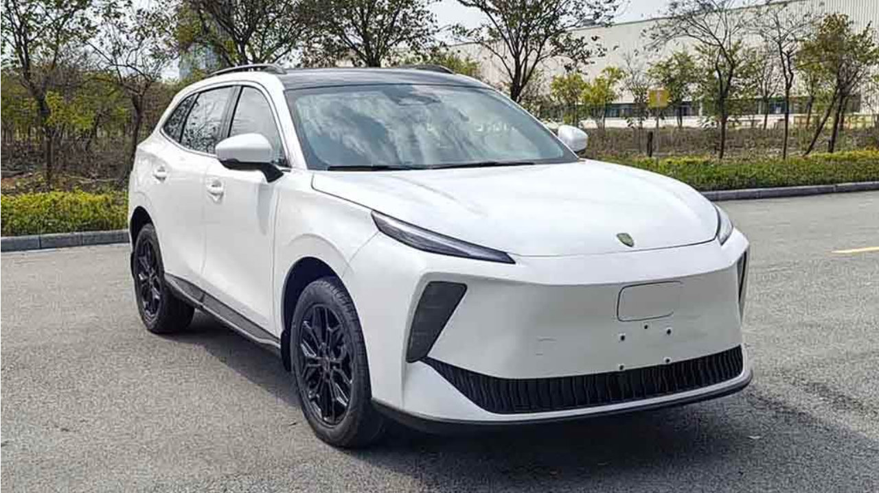 东风风行雷霆增程版上市 纯电续航230km 售12.99万元