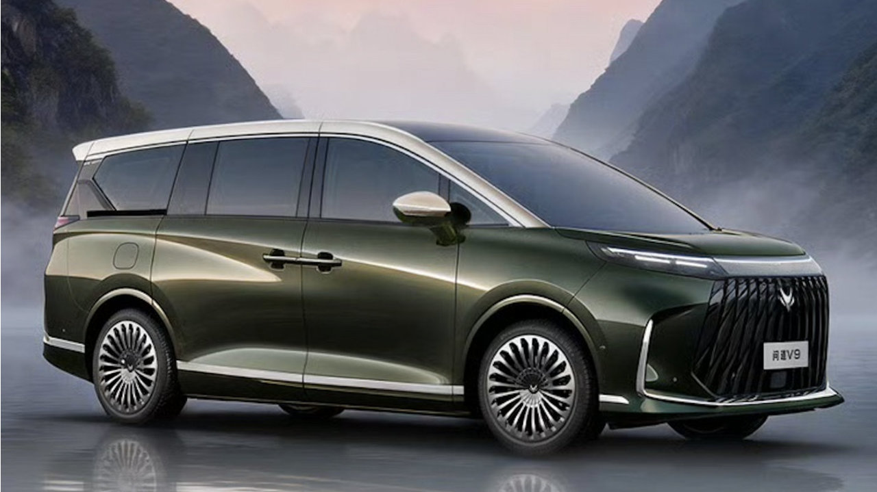 北汽极狐发布“问道”系列 首款中大型MPV定名“问道V9”