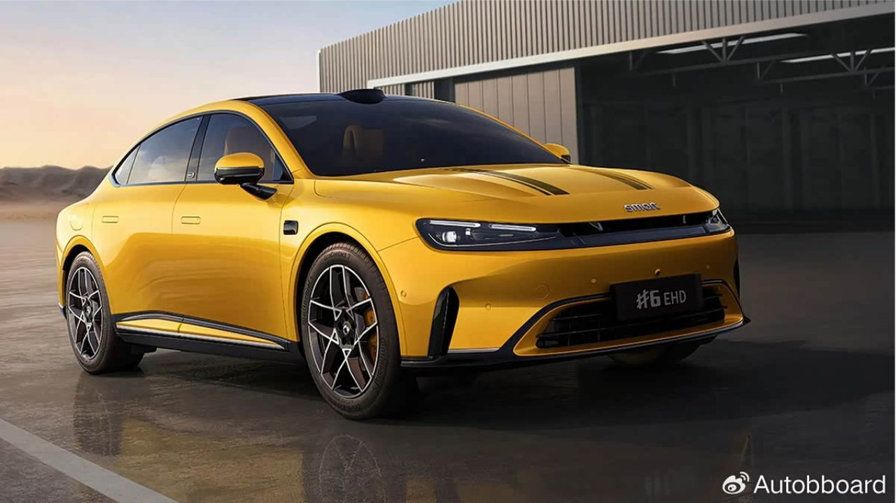 smart精灵要推插混轿车了，最高续航234km，年中上市