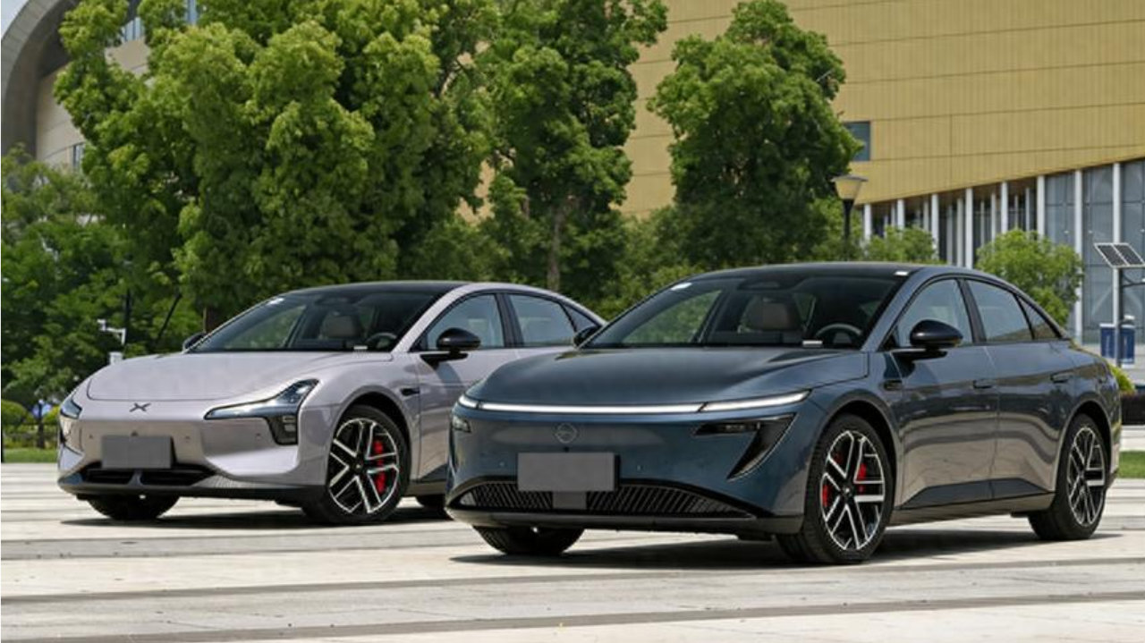 酷似路虎揽胜！小鹏全新中大型SUV实拍，车长超5米2，提供双动力