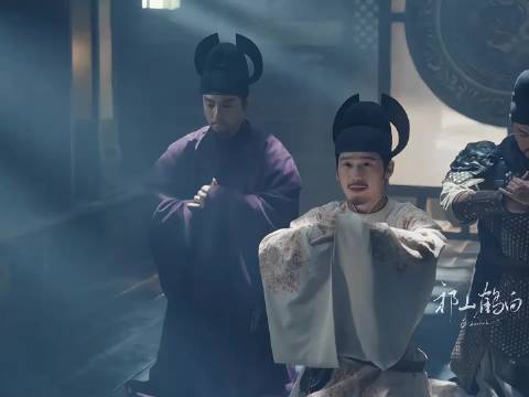 上次听到这么长的头衔，还是中郎犟