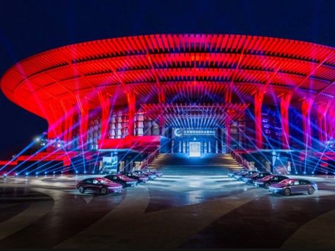 全新车标正式发布，用户星享之夜见证享界品牌的蜕变与升华