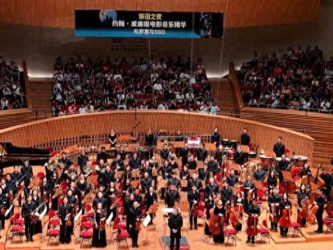 新民艺评｜茅亦铭：布罗塞执棒上海交响乐团，唤起对经典电影配乐的共同记忆