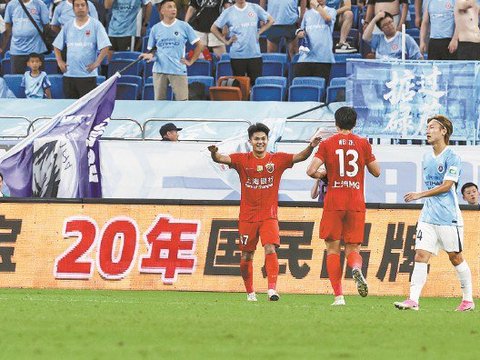 20岁蒯纪闻打进中超首球