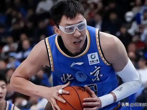 中国篮坛仅4人配得上大魔王称号，姚明算一个，郭艾伦、周琦不行