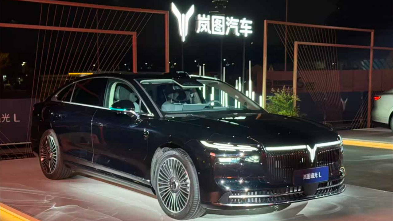 豪华配置无短板？岚图追光L上市