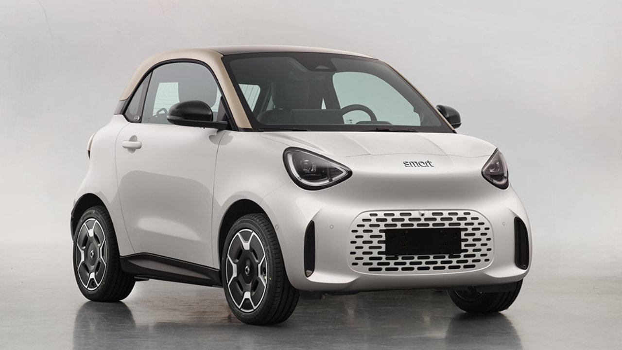 新奢纯电smart回归，两门两座定位你买单吗？