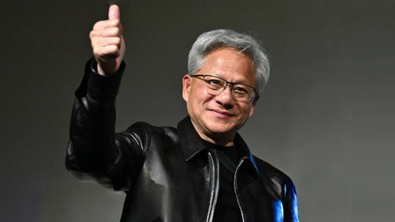 英伟达买走AI社区Hugging Face