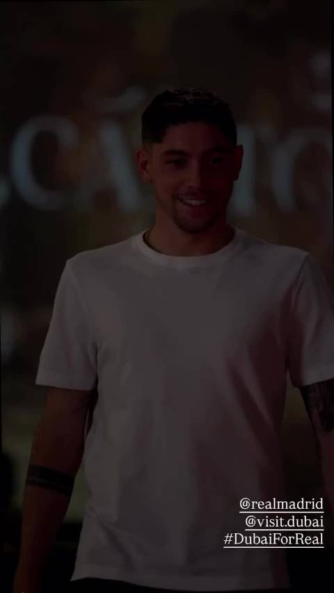 巴尔韦德社媒晒与贝林厄姆合拍的广告，宣传迪拜旅游