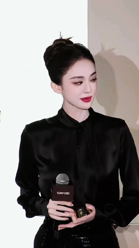 所有人 感受娜扎古力娜扎tf 直播