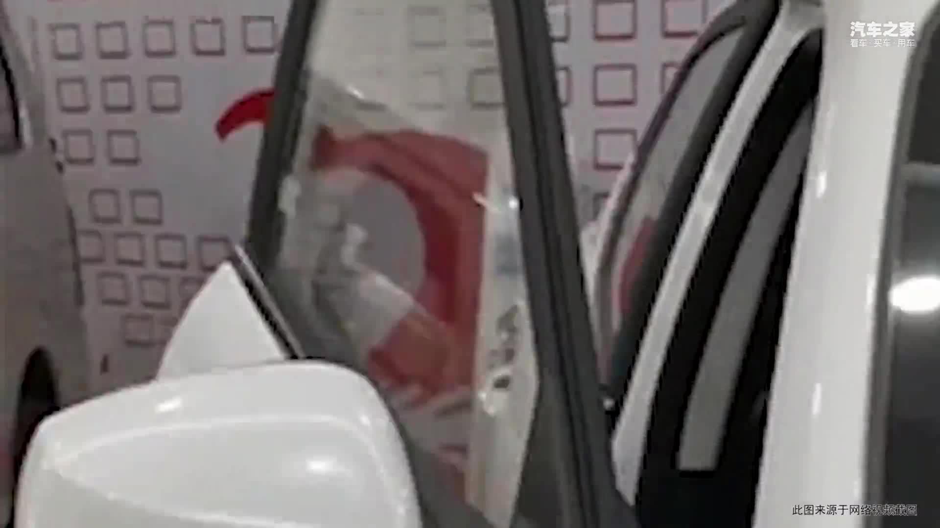 国内首款！长安欧尚X5推剪刀门版 8月成都车展亮相