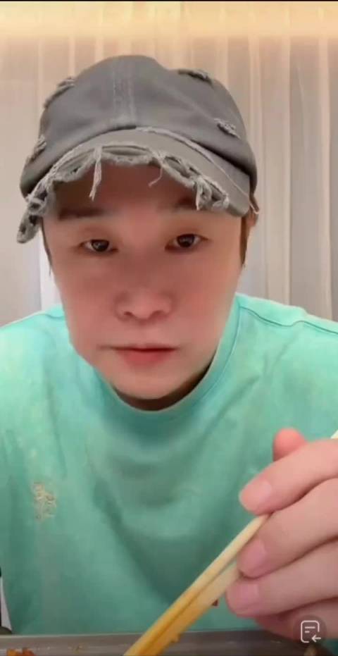 只有我哥受伤的世界达成了哈哈哈