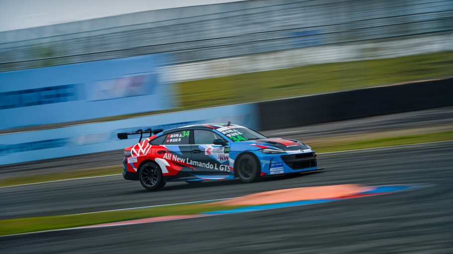 凌渡L GTS续写赛道传奇 上汽大众333车队摘得2025 CTCC中国杯冠军