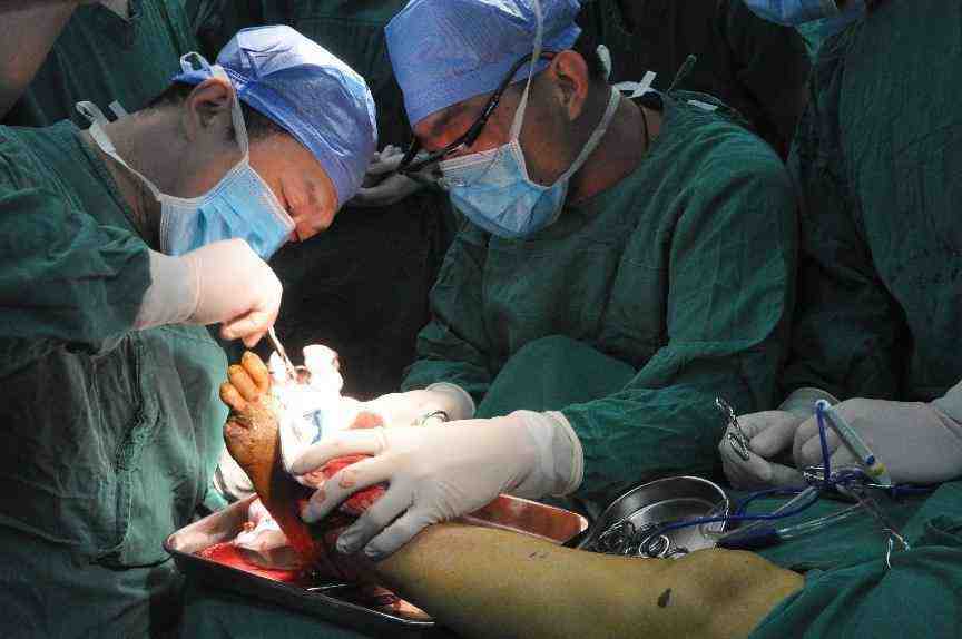 广州供卵试管机构（糖尿病足如何治疗_得了糖尿病足怎么办|广东糖尿病足治疗医院）