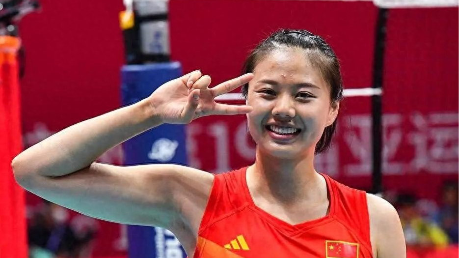 谁将成为中国女排新任队长？李盈莹因伤缺席集训，龚翔宇有望接棒