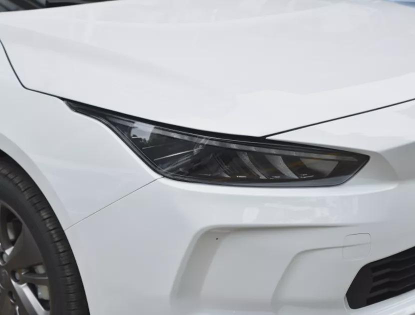 20万内智能纯电动车厮杀:小鹏P5对比几何A谁更强