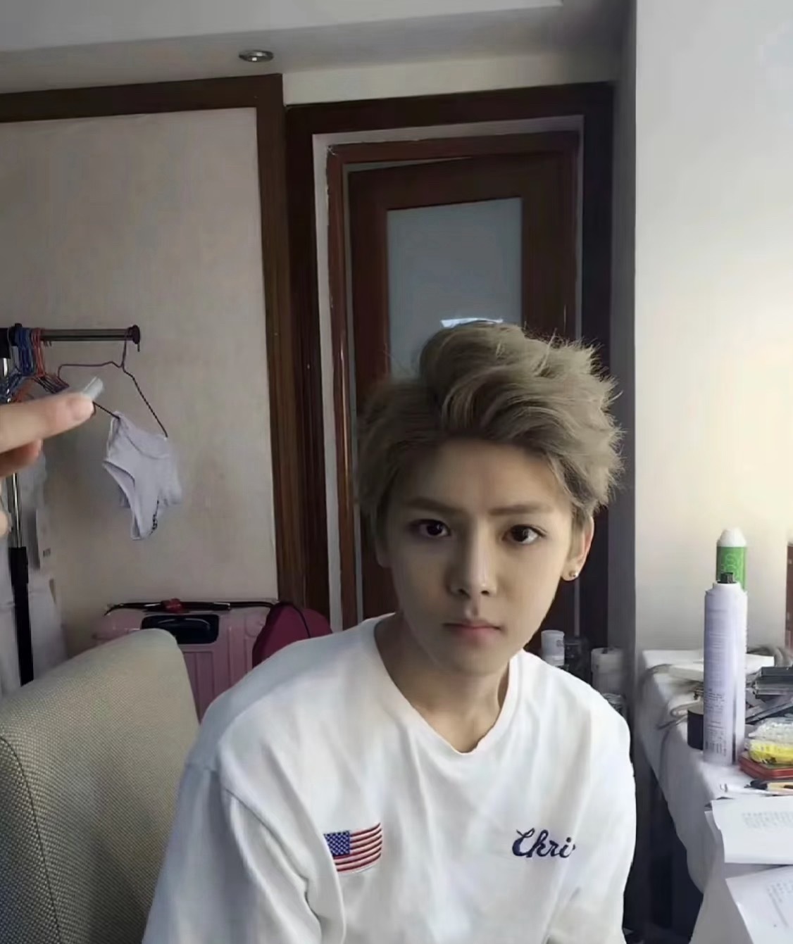 侯明昊、韩庚、鹿晗、宋茜哪个单拎出来颜值都很顶！