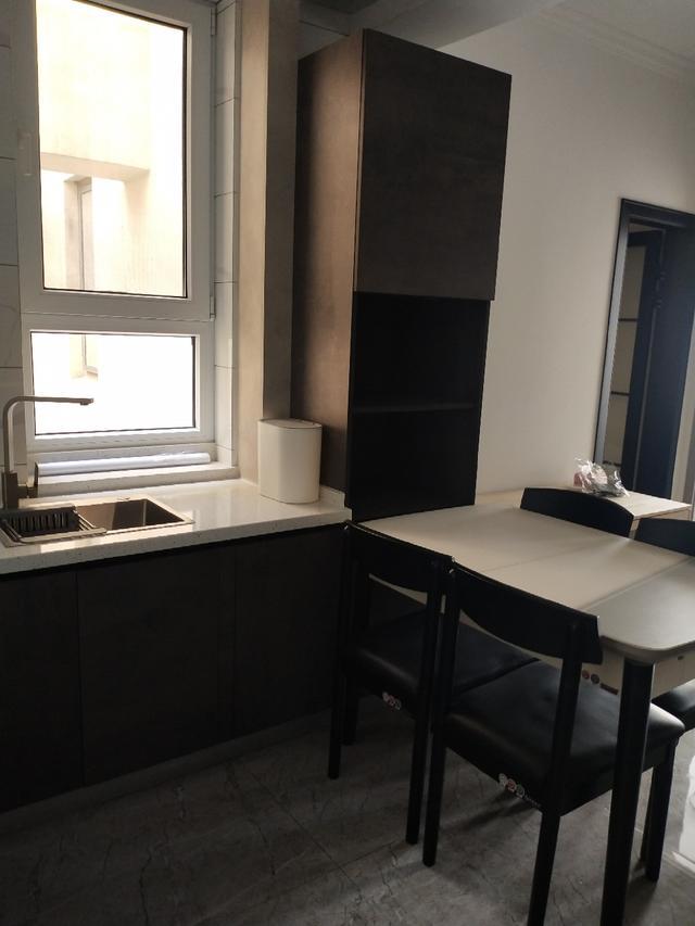 显摆一下6万装修的学区房,实用40平的小两房,橱柜还是全屋定制