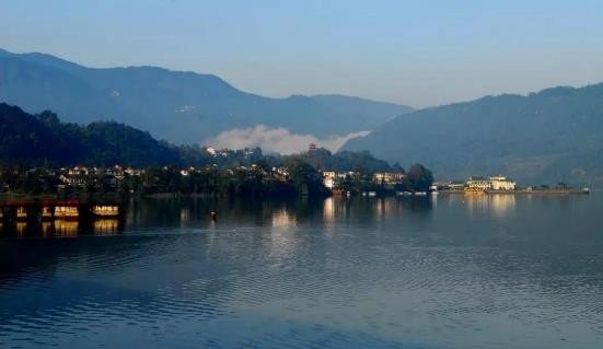 总要去趟洪雅吧!洪雅旅游形象亮相成都宽窄巷子!休闲区蓝鸢梦想 - Www.slyday.coM 总要去趟洪雅吧!洪雅旅游形象亮相成都宽窄巷子!休闲区蓝鸢梦想 - Www.slyday.coM