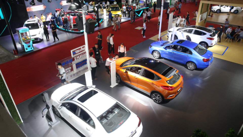 市场表现不佳，车购税减免政策还将延续？买车还能再等等