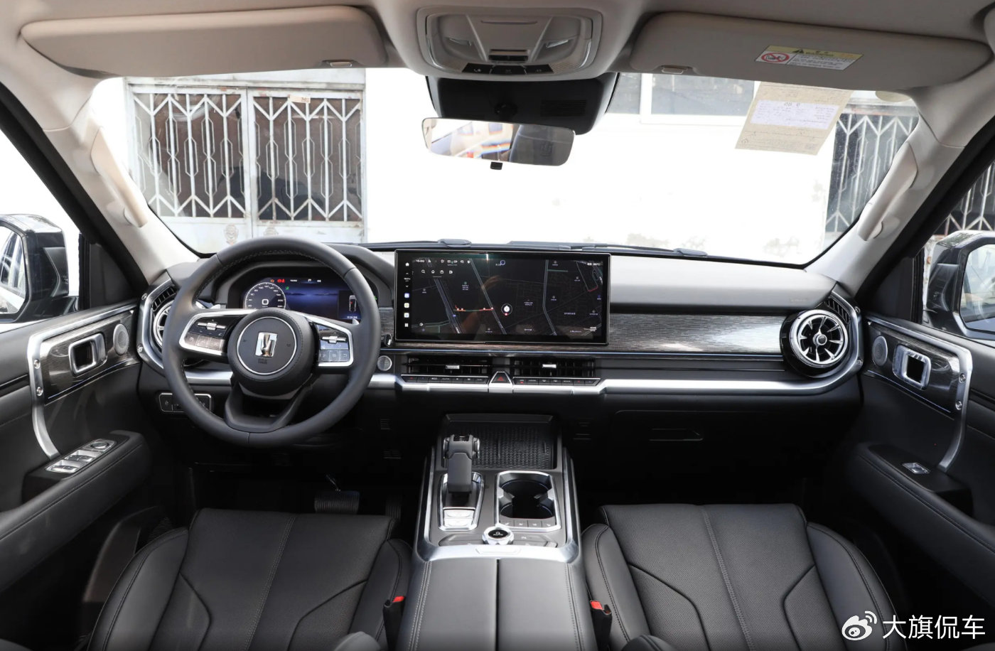 坦克400燃油版车型即将上市:网友猜测22万元-25万元为合理售价区间