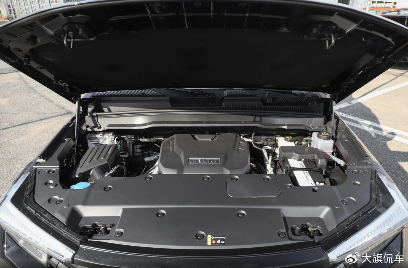 坦克400燃油版车型即将上市:网友猜测22万元-25万元为合理售价区间